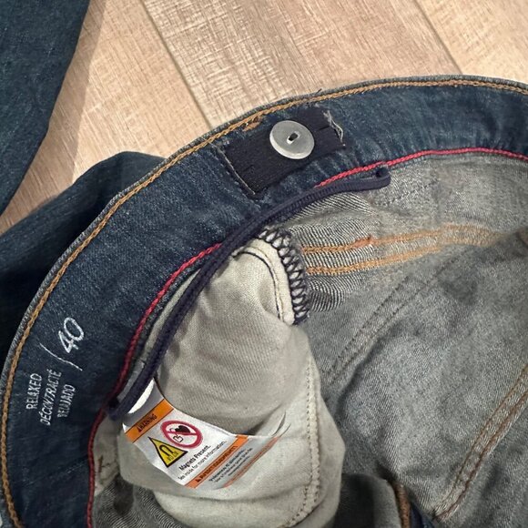 Tommy Hilfiger Mens Relaxed Fit Snap adaptable Jeans 40W x 32L NEW - Picture 11 of 13